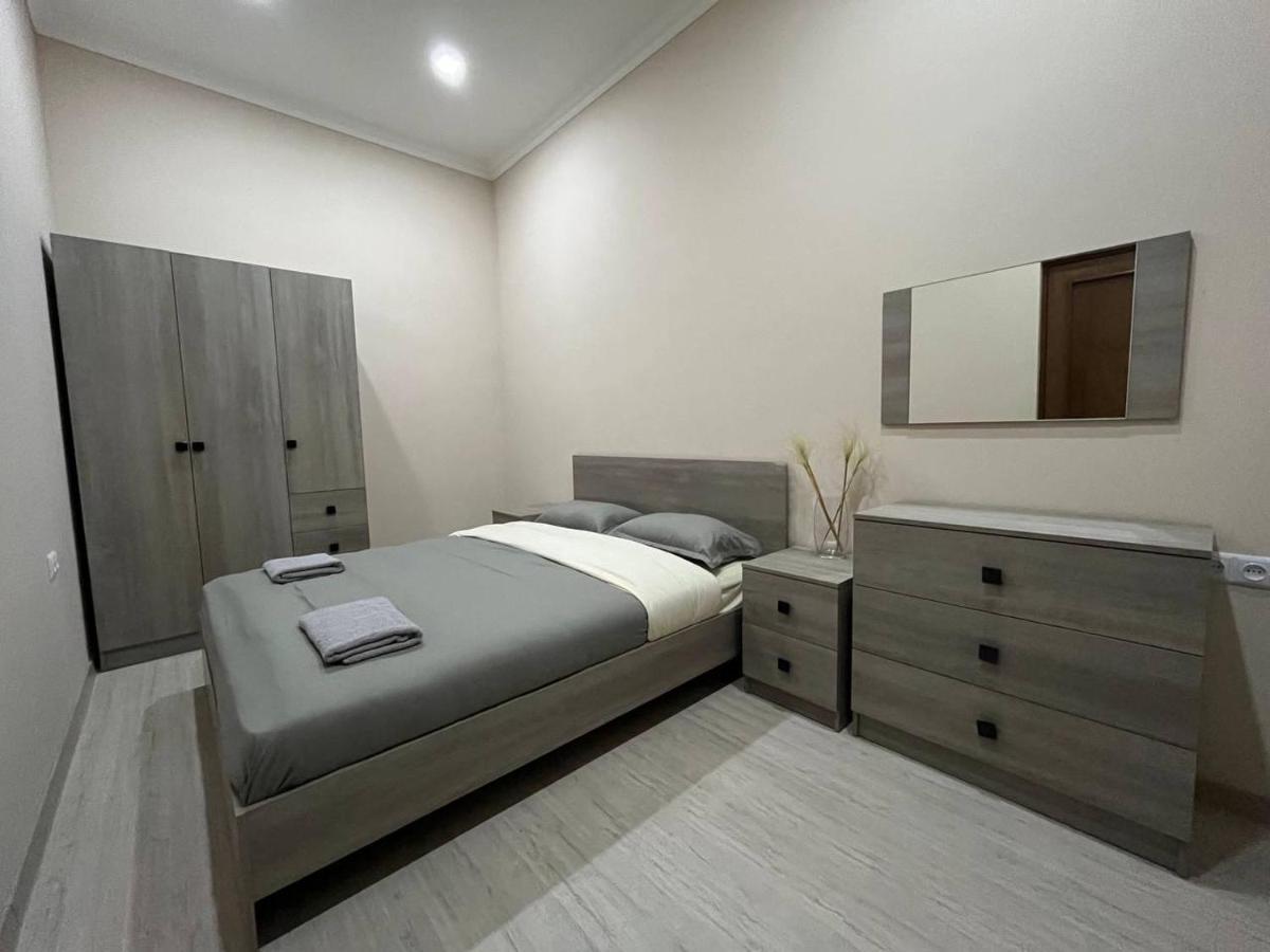 Appartement In Erivan Exterior foto